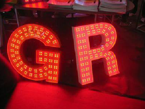 柳州LED发光字有哪些优势？